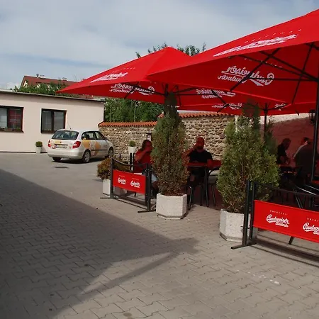 U Růže Penzion Sezimovo Usti