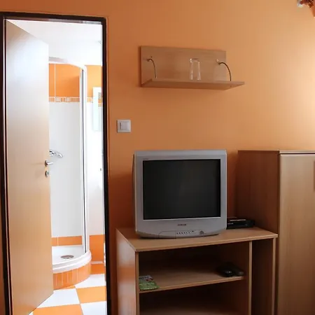 U Růže 3*