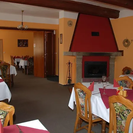 U Ruze Maison d'hôtes Sezimovo Ústí
